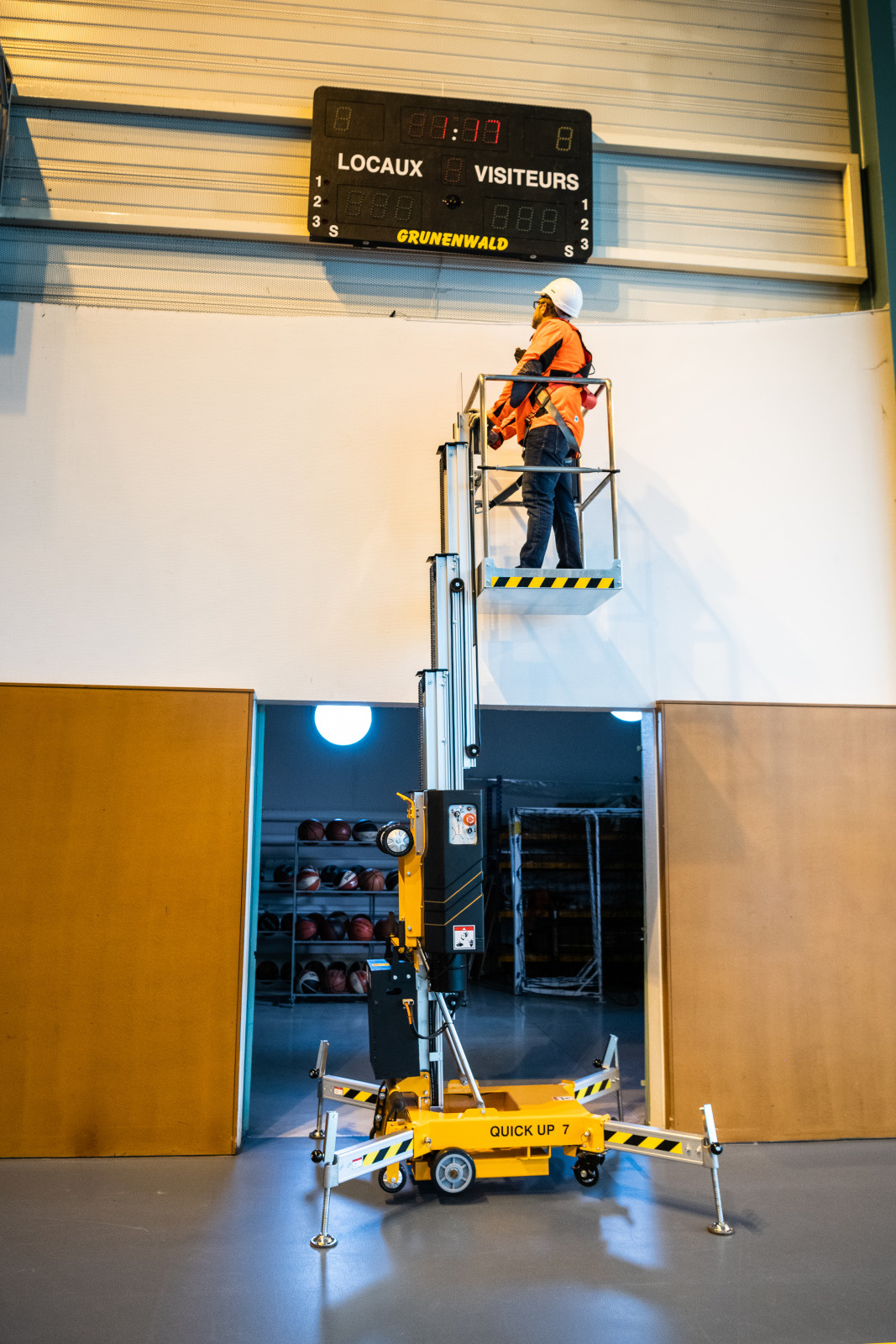 高所作業車の選び方 | Haulotte Japan